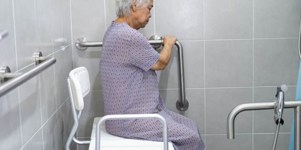 Dimensions obligatoires des WC PMR selon les normes