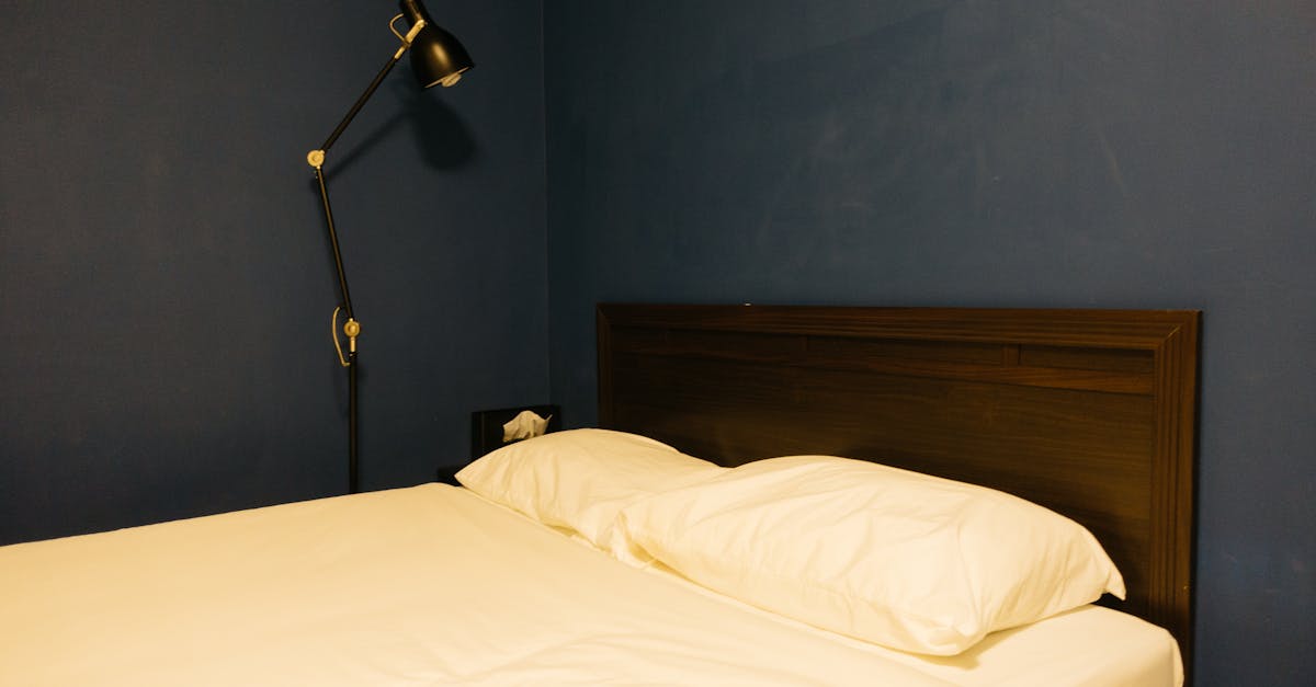découvrez le confort personnalisé avec notre lit réglable. idéal pour améliorer votre sommeil, soulager les douleurs et profiter de positions adaptées à vos besoins. parfait pour la lecture, la détente ou la récupération.