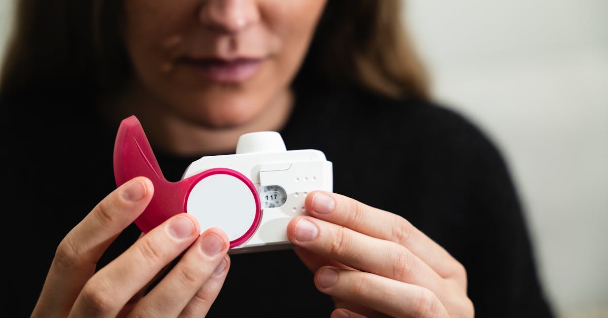 découvrez tout sur les inhalateurs : utilisation, avantages, fonctionnement et conseils pour une respiration facilitée. guide complet pour choisir et bien utiliser un inhalateur.