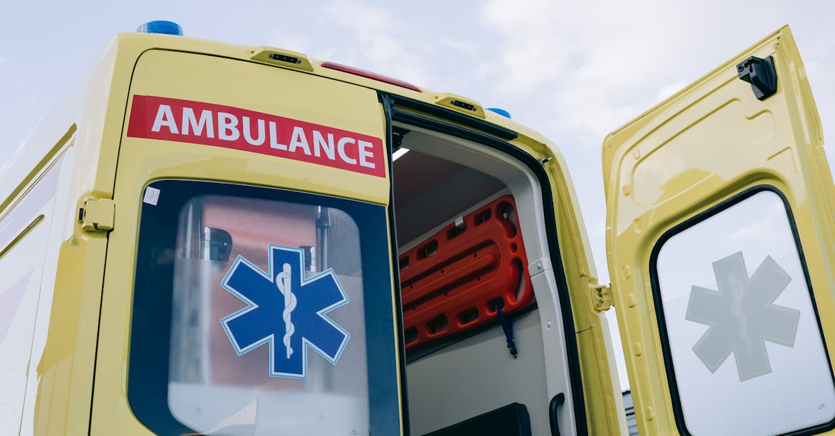 découvrez nos services de transport médical fiables et sécurisés pour tous vos besoins de déplacements médicaux, que ce soit pour des rendez-vous ou des urgences. nous vous assurons confort, ponctualité et assistance personnalisée.