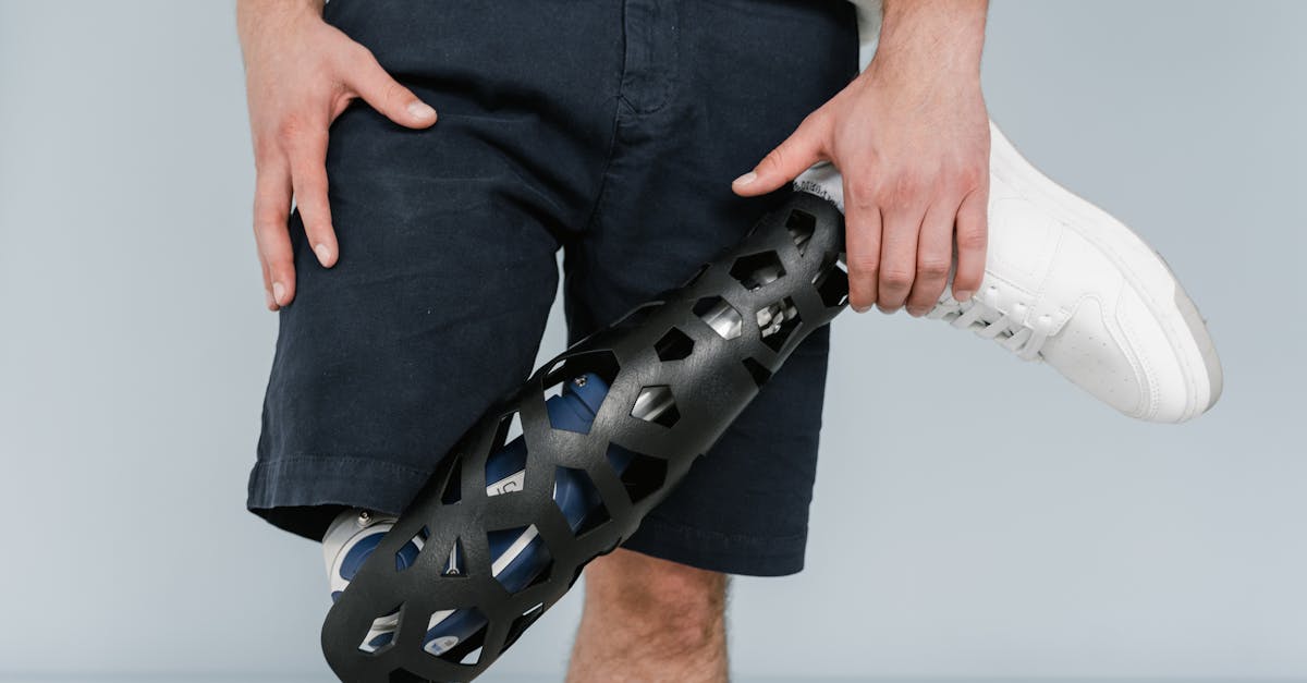 découvrez notre sélection de chaussures orthopédiques, conçues pour offrir confort, soutien et soulagement de la douleur. trouvez le modèle idéal pour la santé de vos pieds et votre bien-être au quotidien.